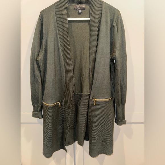 Green Open Front Cardigan with Gold Zipper Pockets - Picture 1 of 5